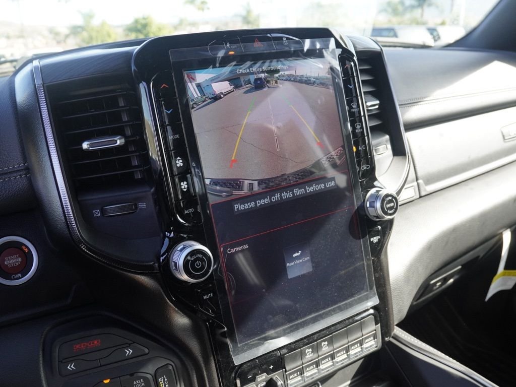 New 2026 Diamond Black Crystal Pearl-Coat Exterior Paint RAM RHO image 14