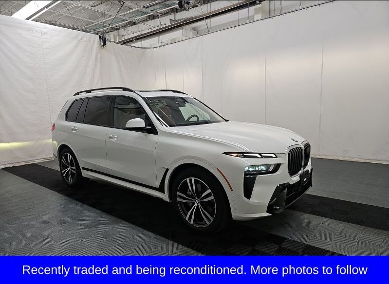 Used 2024 White BMW xDrive40i image 1