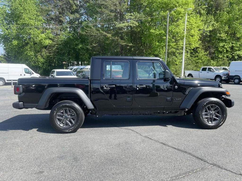 New 2026 Black Clear-Coat Exterior Paint Jeep Sport image 9