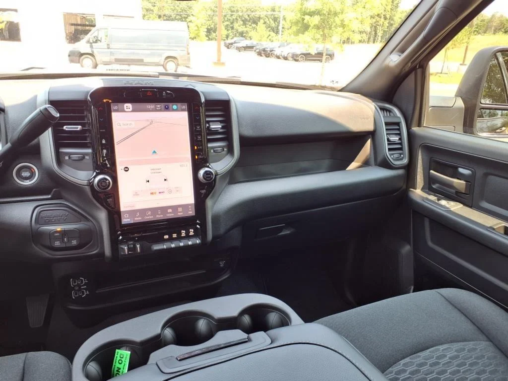 2025 RAM 2500 Tradesman - Photo 27