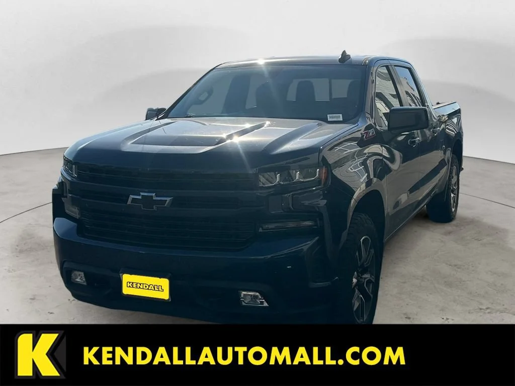 Used 2020 NORTHSKY BLUE METALLIC Chevrolet RST image 1