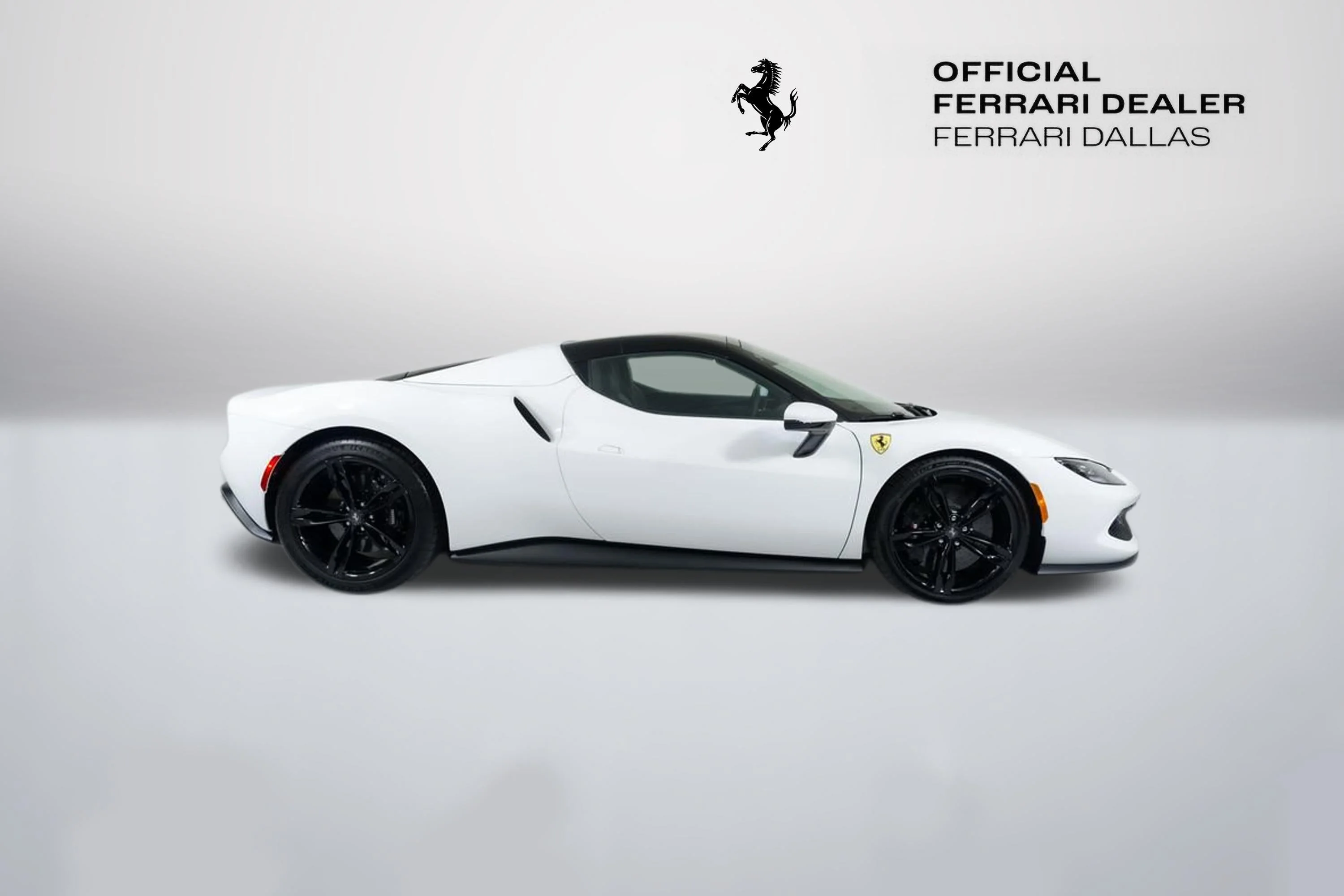 Used 2025 Bianco Cervino Ferrari Base image 20