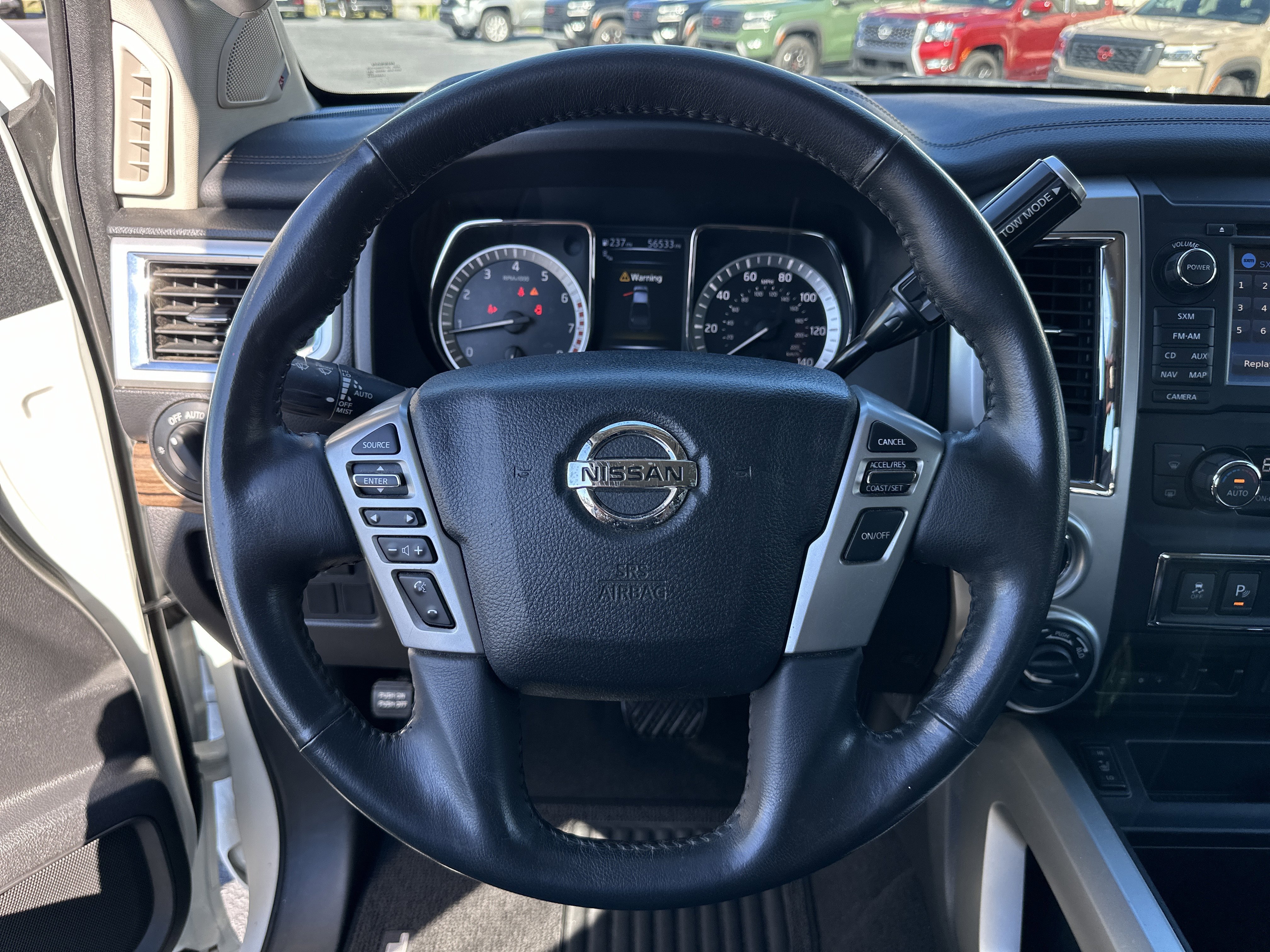 Used 2018 Pearl White Nissan SL image 27