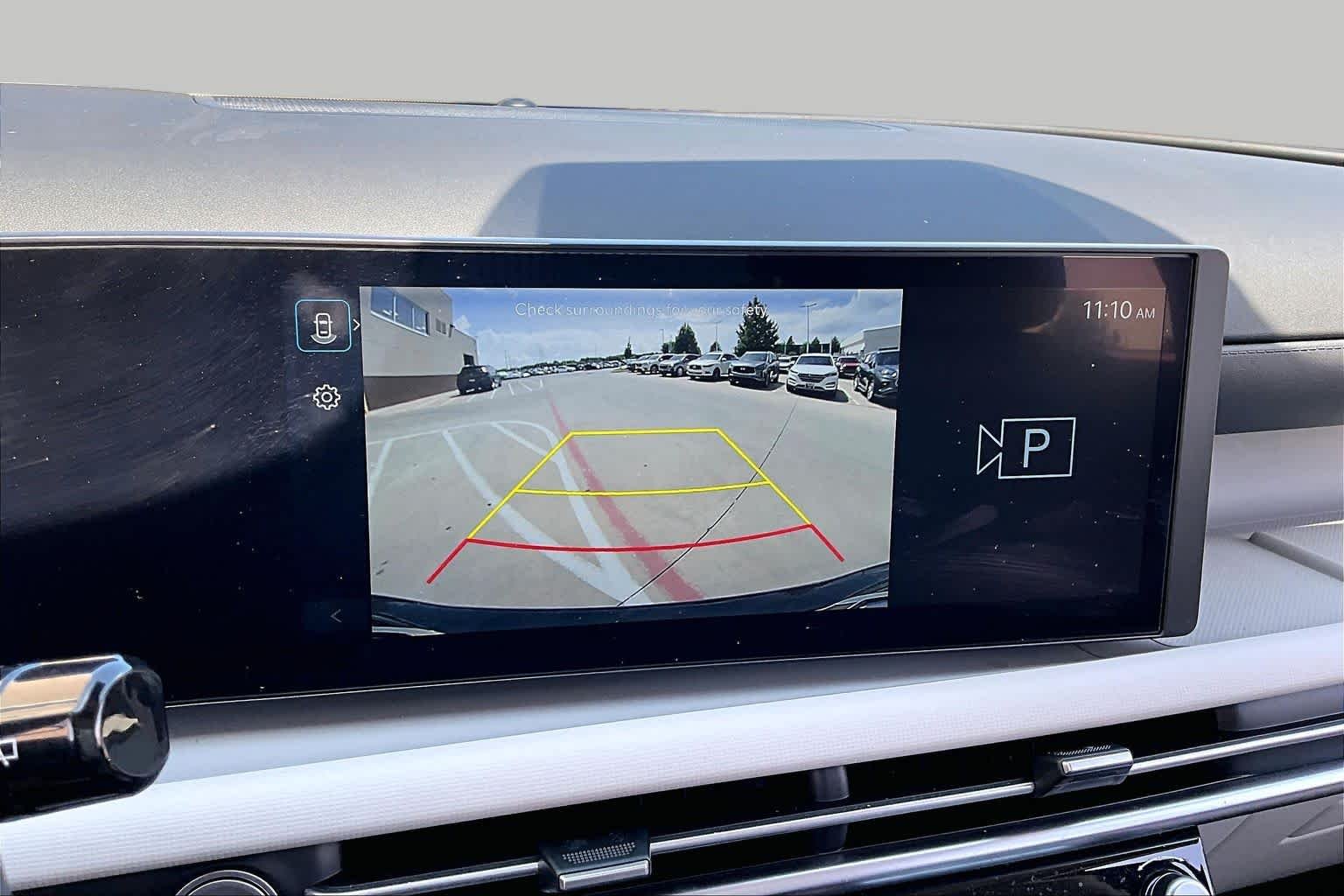 Used 2025 Phantom Black Hyundai SEL image 25