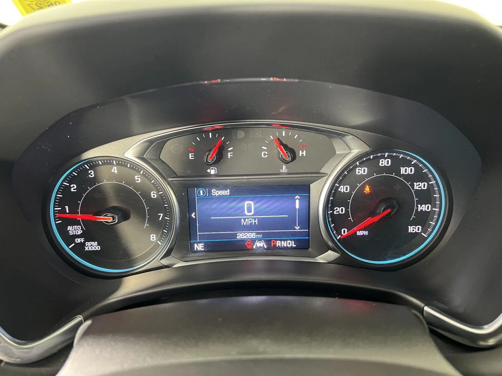 Used 2024 Summit White Chevrolet LT image 11