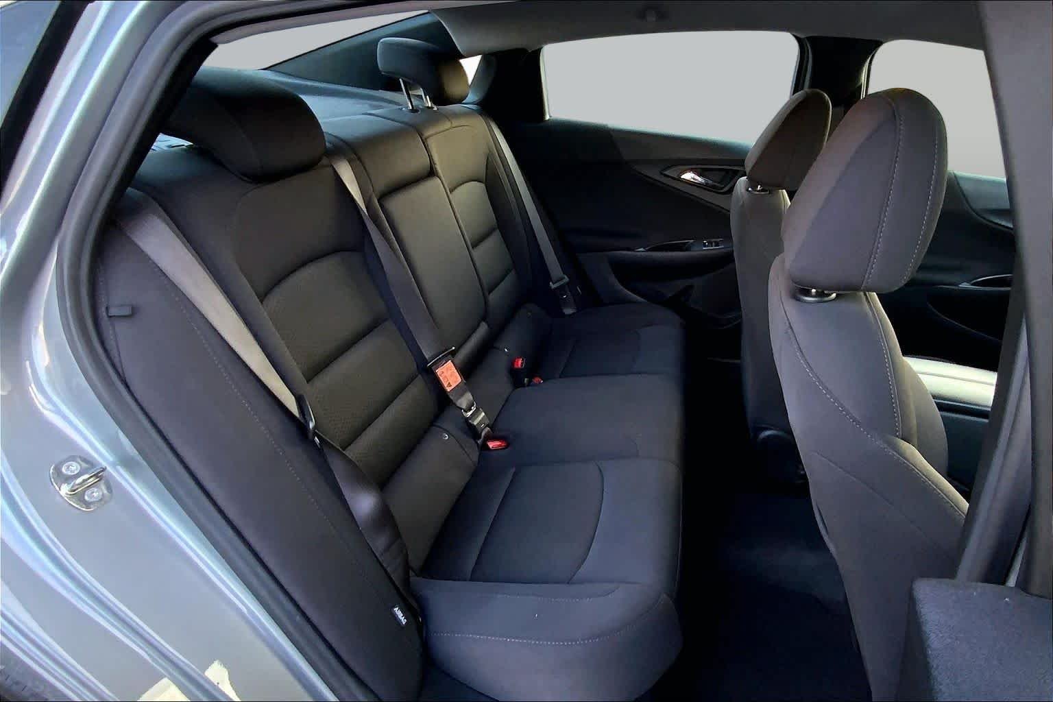 Used 2024 Sterling Gray Metallic Chevrolet LT image 19