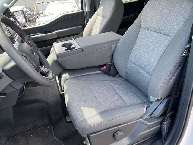 New 2026 Oxford White Ford XLT image 11