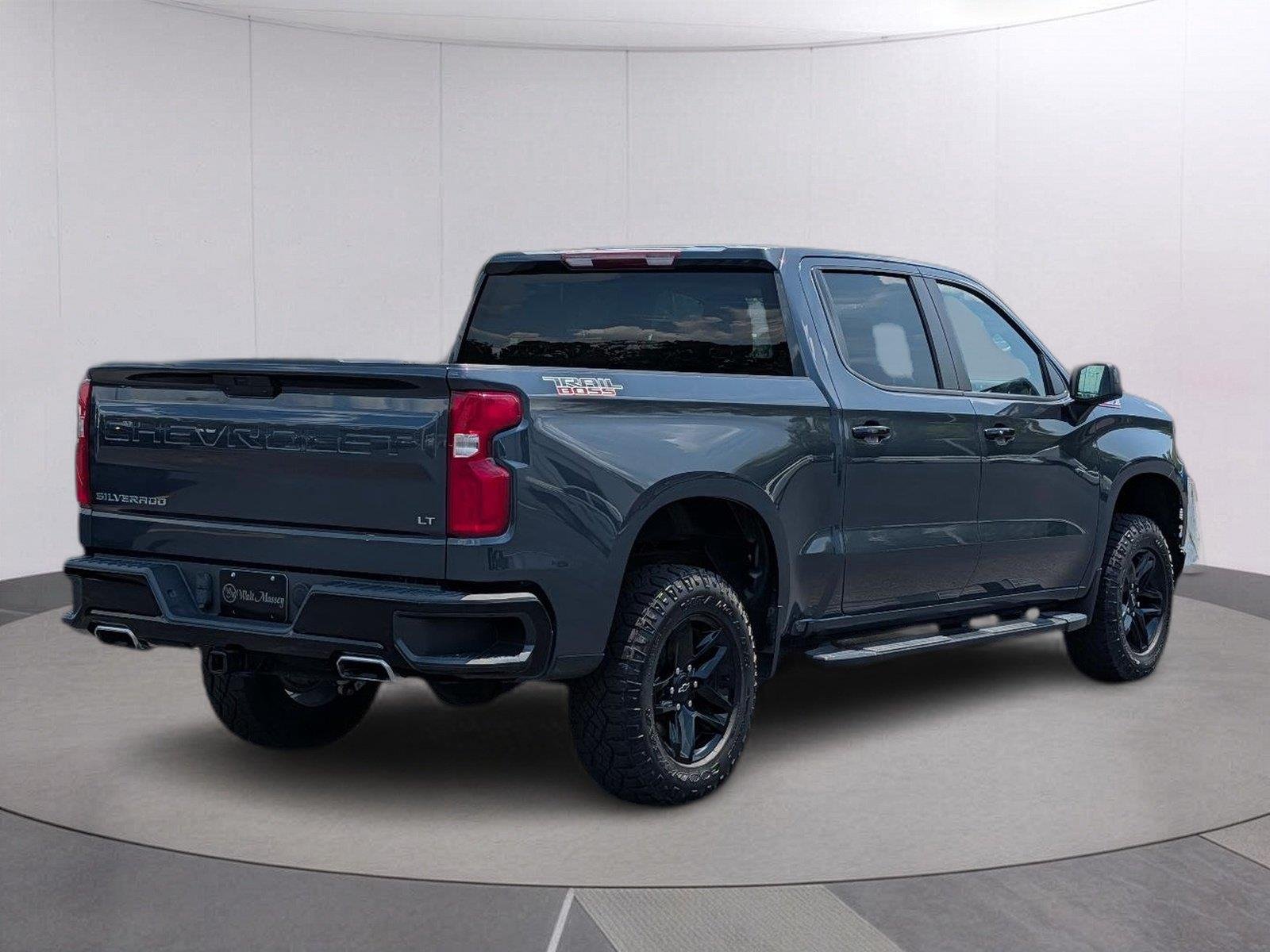 Used 2022 SHADOW GRAY METALLIC Chevrolet LT Trail Boss image 6