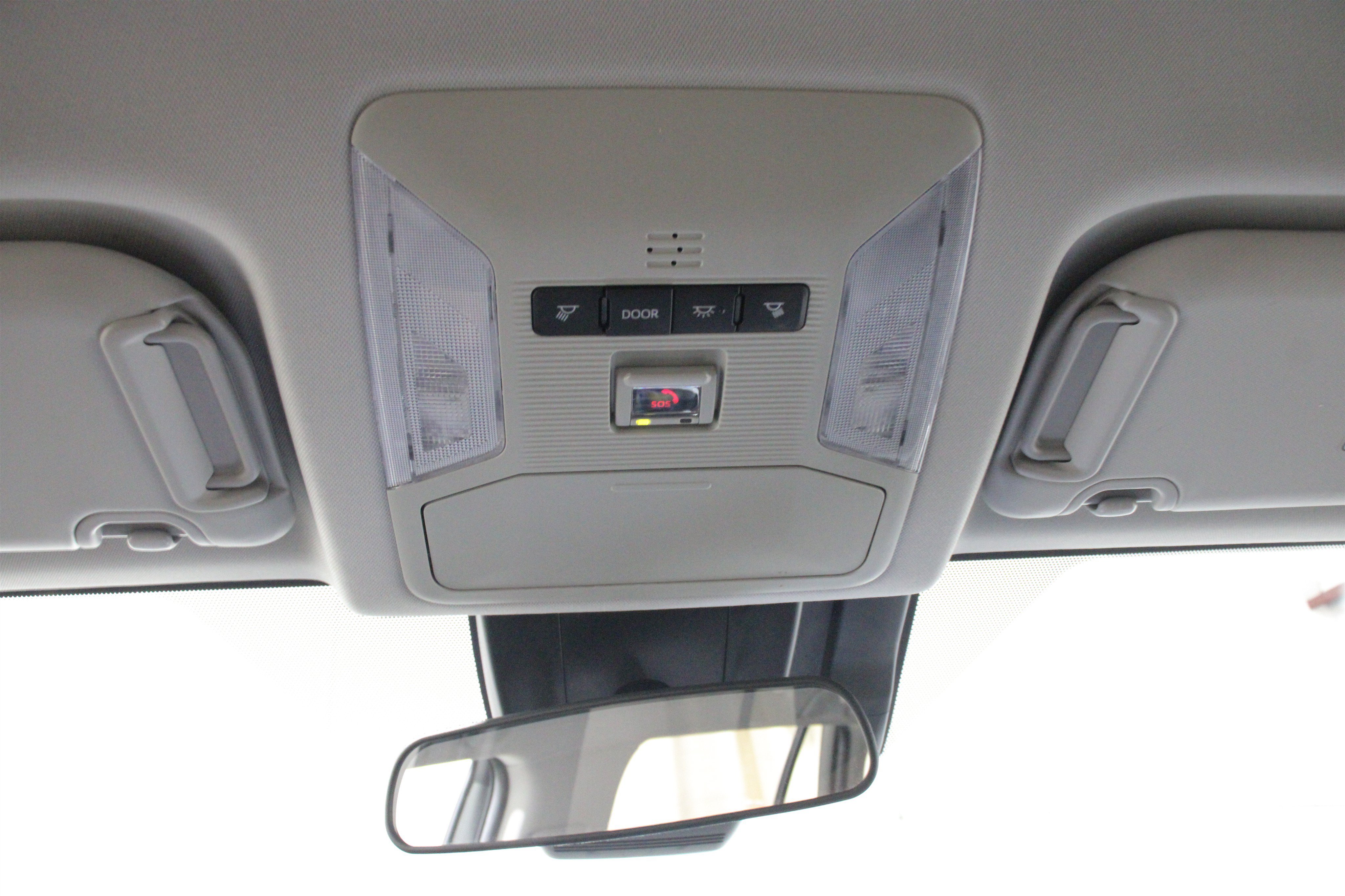 Used 2025 Magnetic Gray Metallic Toyota Hybrid XLE image 23