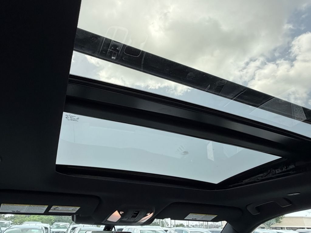 New 2027 GRAPHITE SHADOW INFINITI Sport AWD image 18