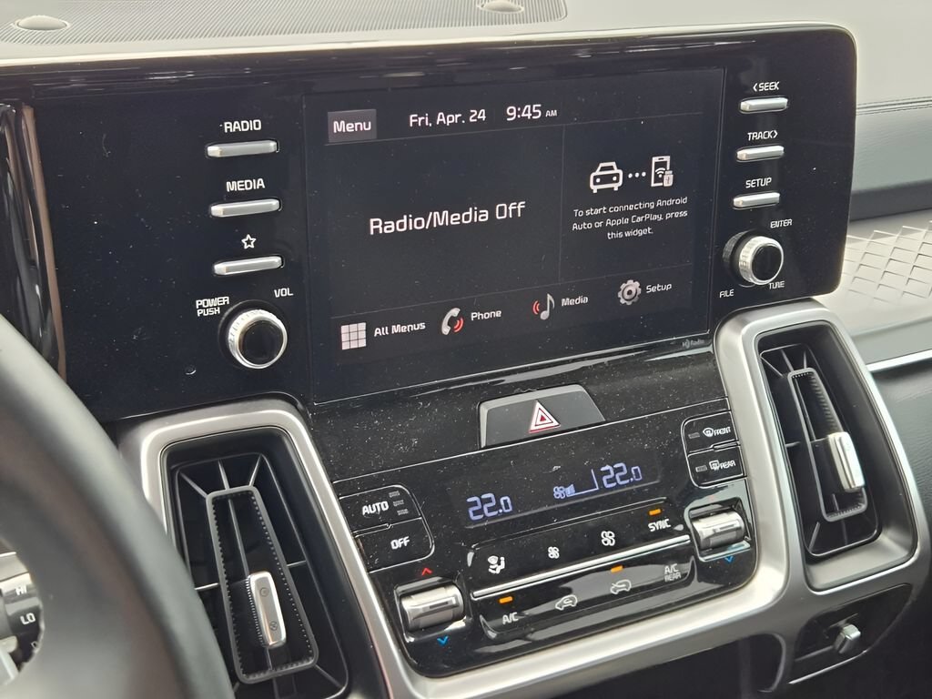 Used 2023 White Kia X-Line EX image 26