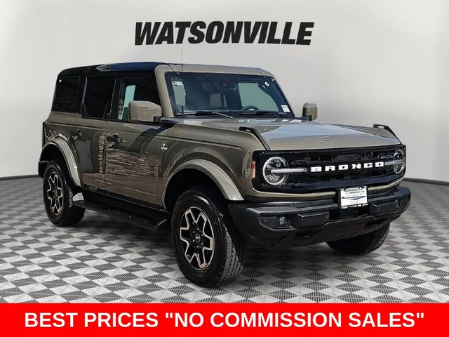 2026 Ford Bronco Outer Banks®