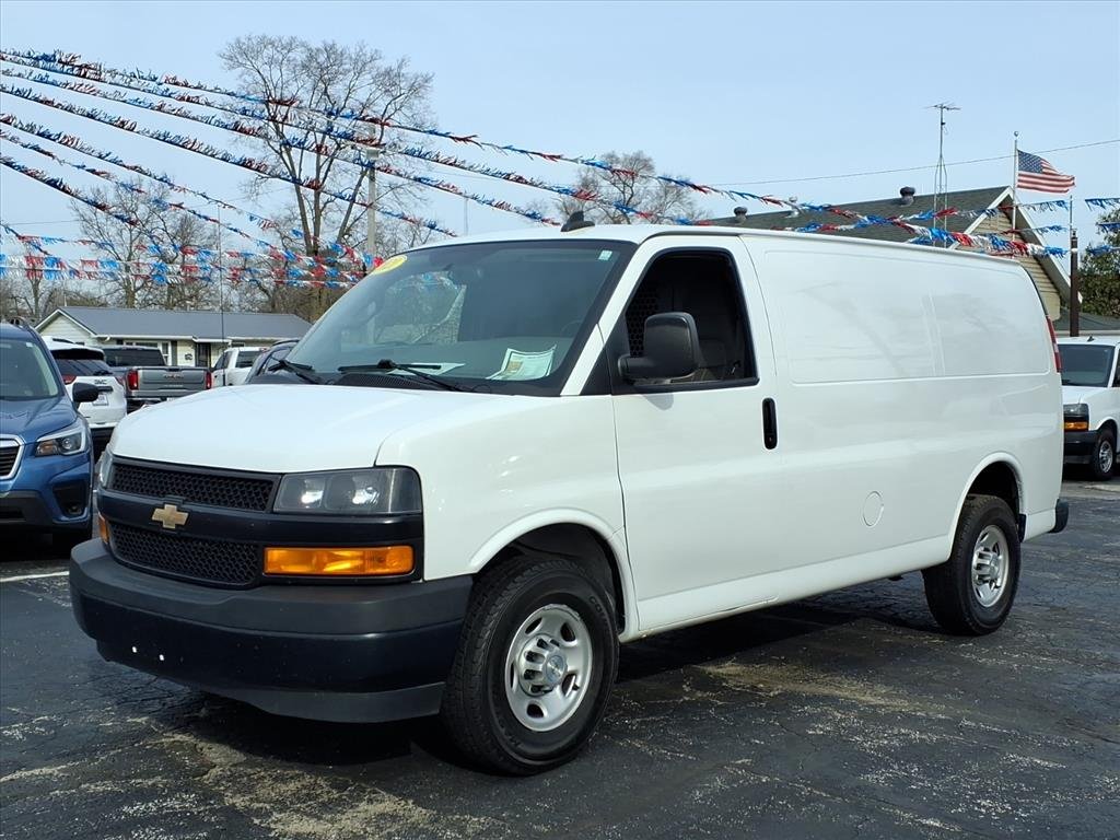 2021 Chevrolet Express 2500 Work Van HD's photo