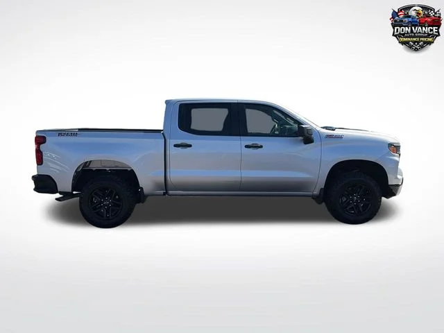 Used 2022 Silver Chevrolet Custom Trail Boss image 6