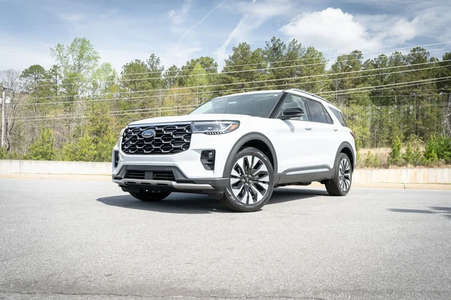 2026 Ford Explorer Platinum™