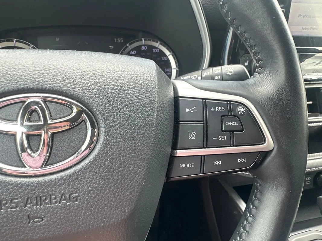Used 2022 Gray Toyota XSE image 20