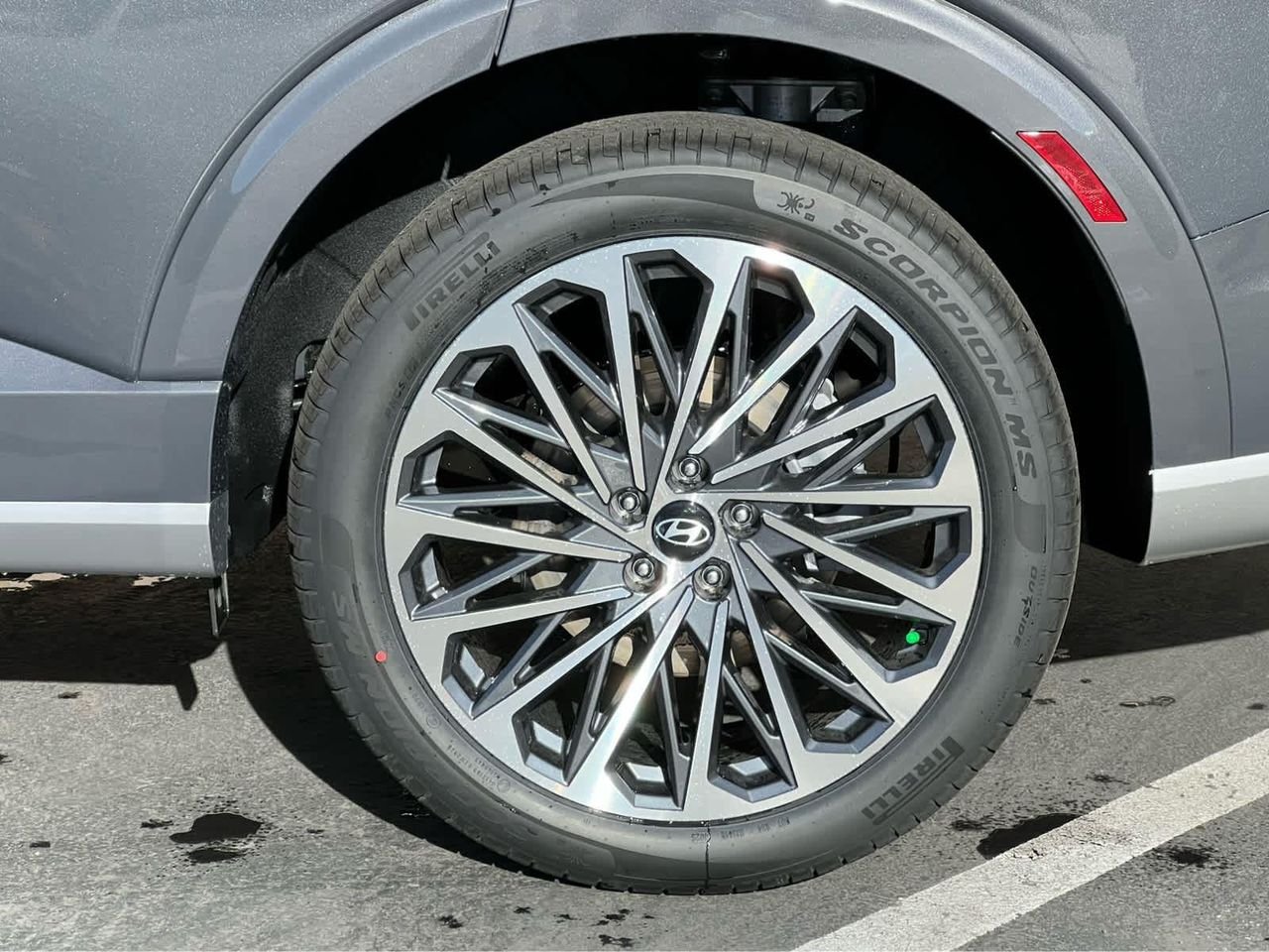 New 2026 Ecotronic Gray Pearl Hyundai Calligraphy AWD image 14