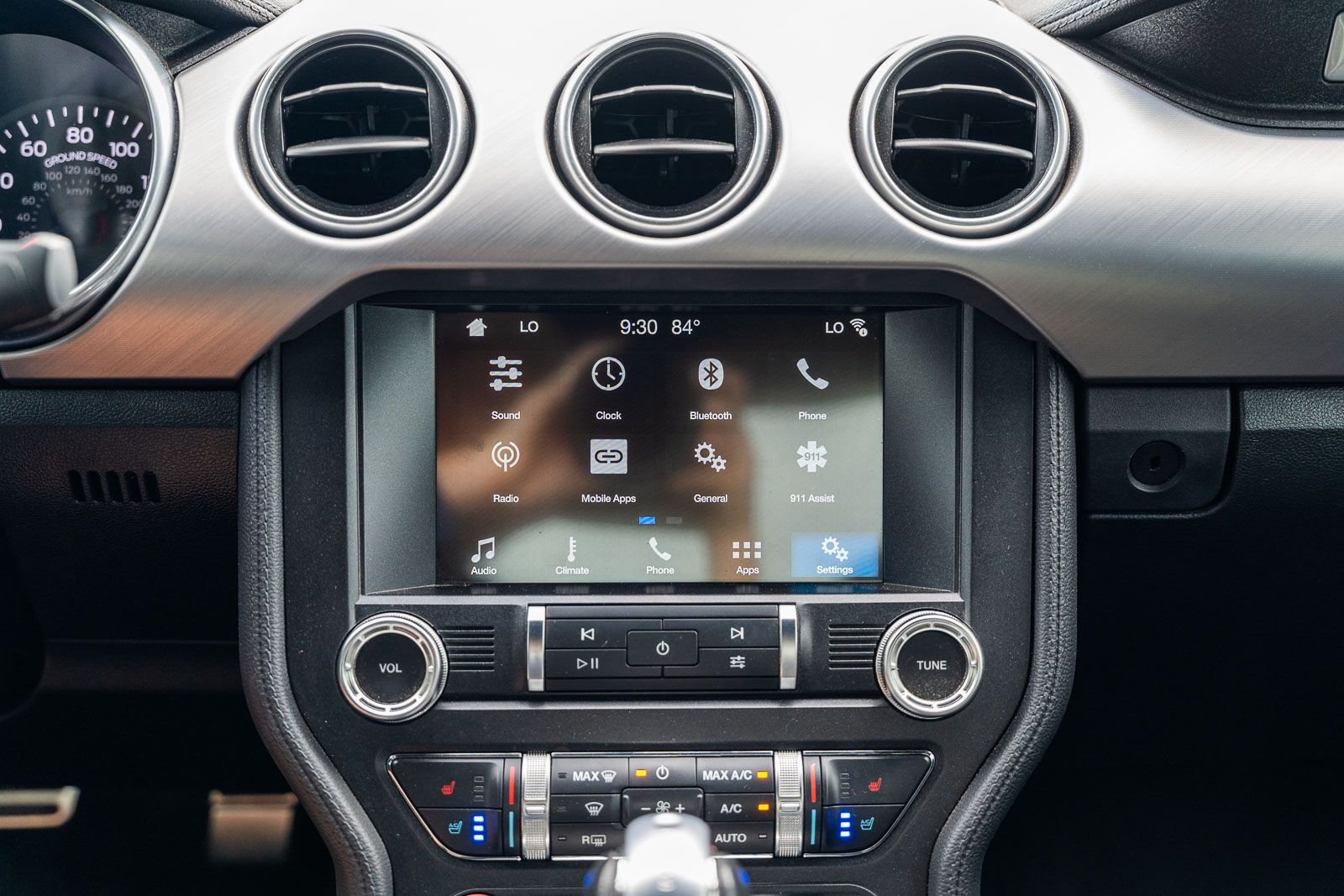 Used 2019 Red Ford GT Premium image 29