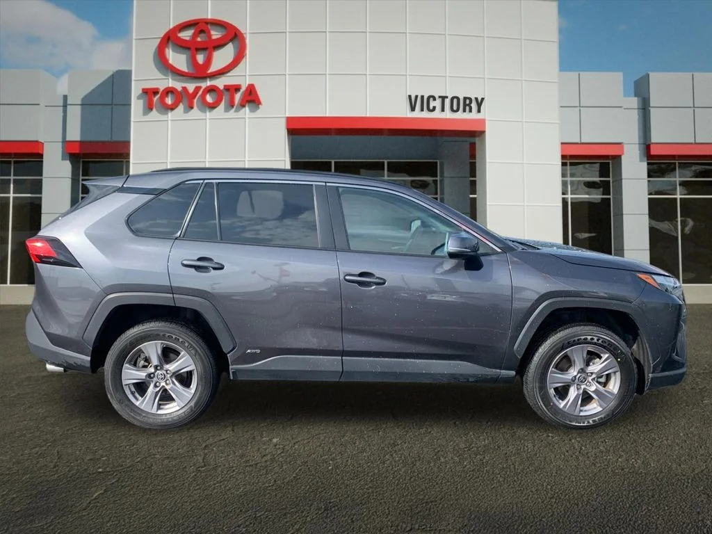 Used 2025 Gray Toyota XLE image 2