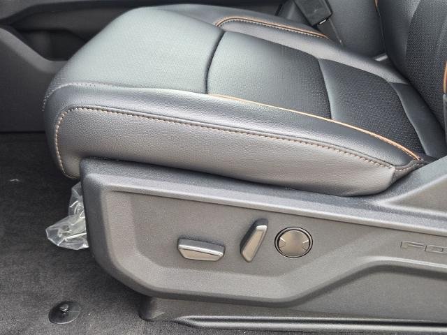 New 2026 Carbonized Gray Metallic FORD F-250® Lariat® image 36