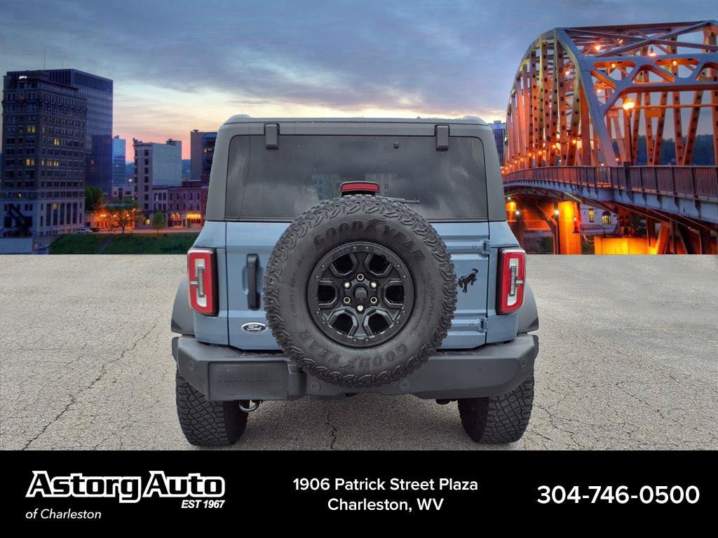 Used 2024 Azure Gray Metallic Tri-Coat Ford Wildtrak image 4