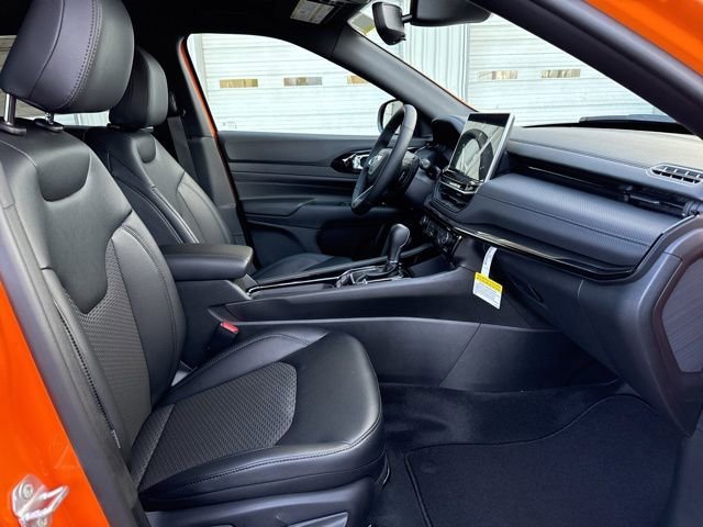 New 2026 Joose Exterior Paint Jeep Latitude Altitude image 9