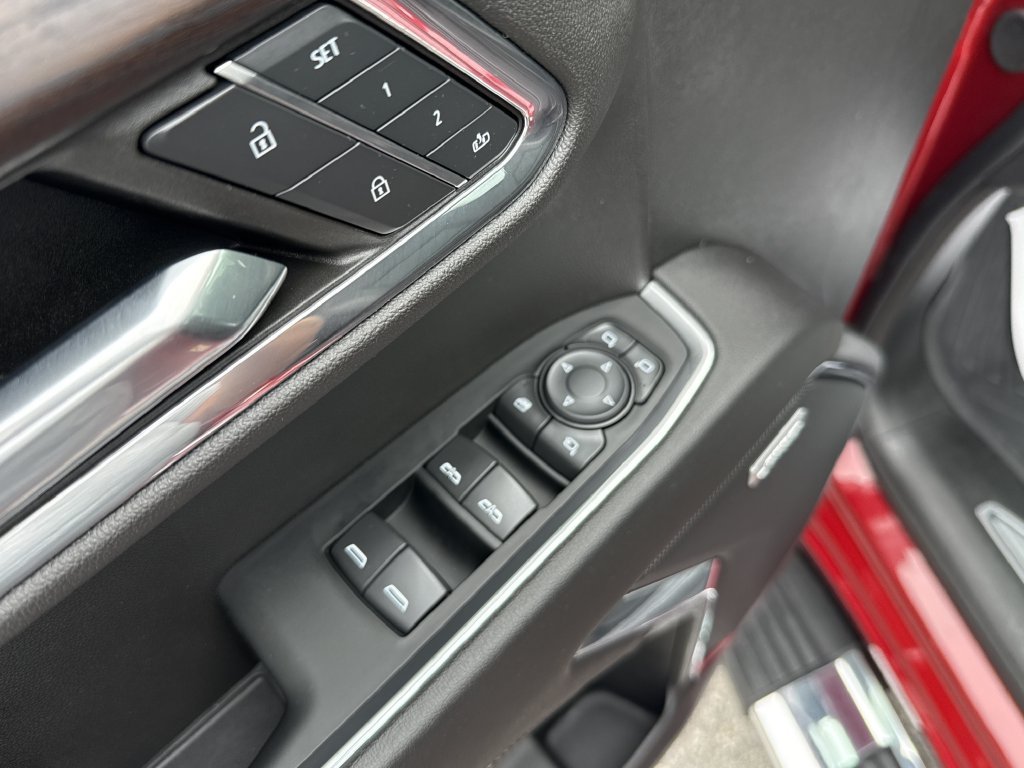 2024 GMC Sierra 1500 SLT - Photo 18