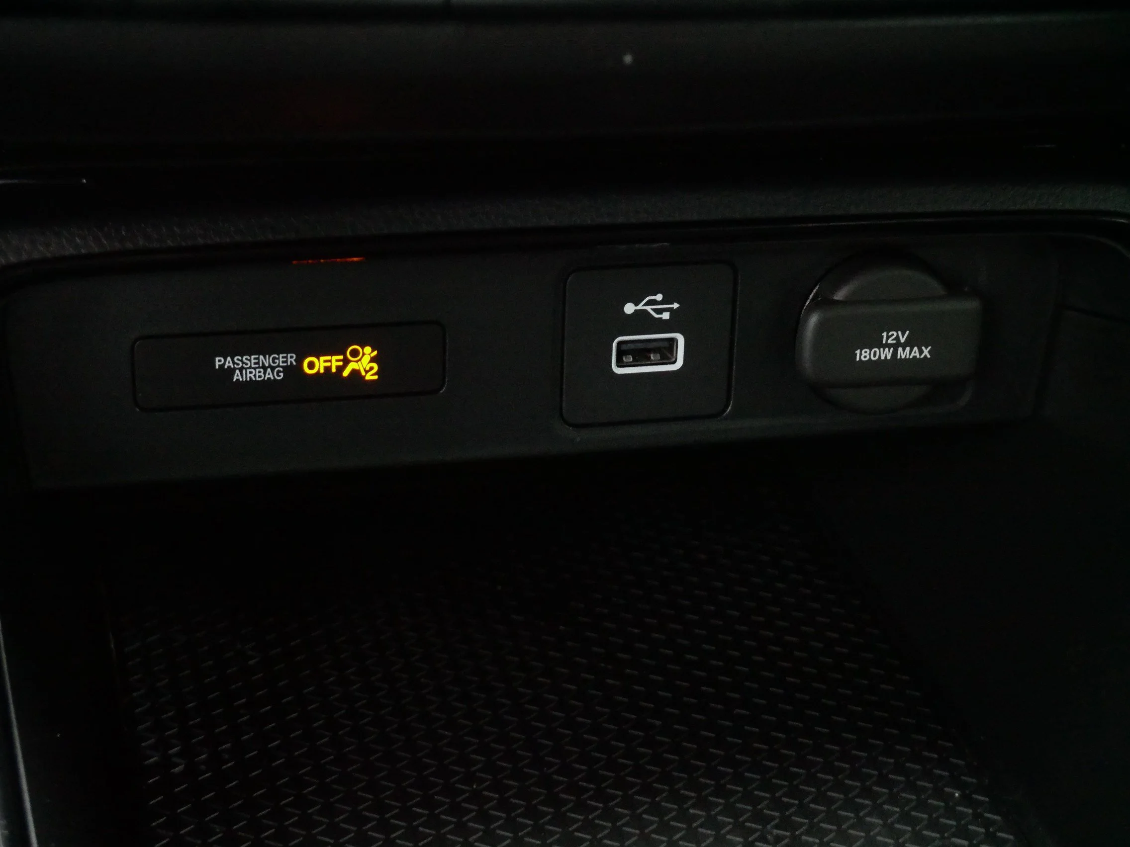 2024 Honda CR-V LX - Photo 28