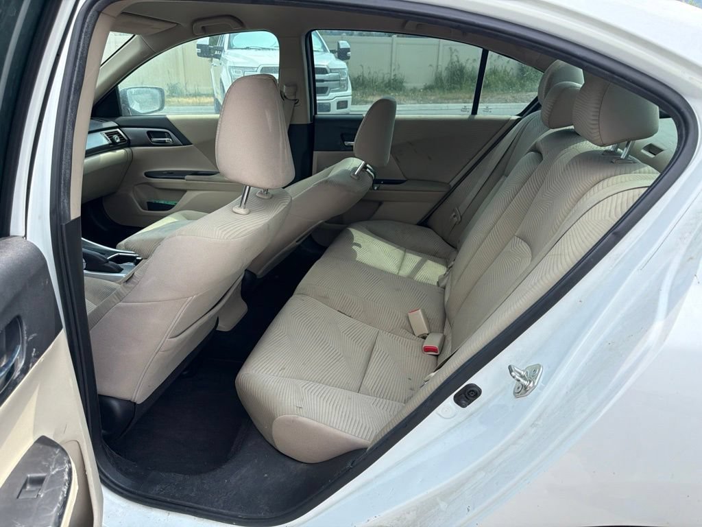 Used 2015  Honda LX image 12
