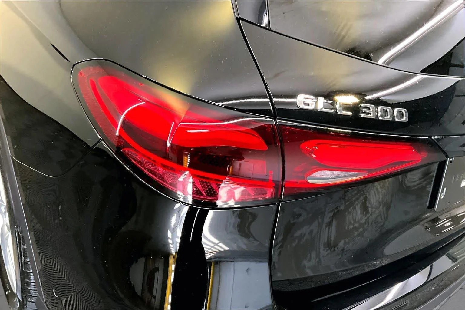 Certified Used 2026 Black Mercedes-Benz GLC 300 image 27