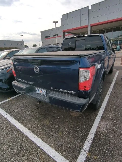 Used 2018 Blue Nissan PRO-4X image 12