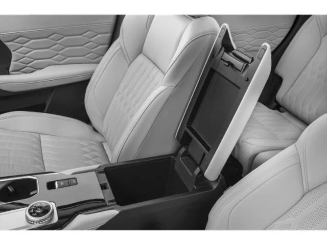 New 2026 White Diamond Mitsubishi SEL 1.5T 2WD image 13