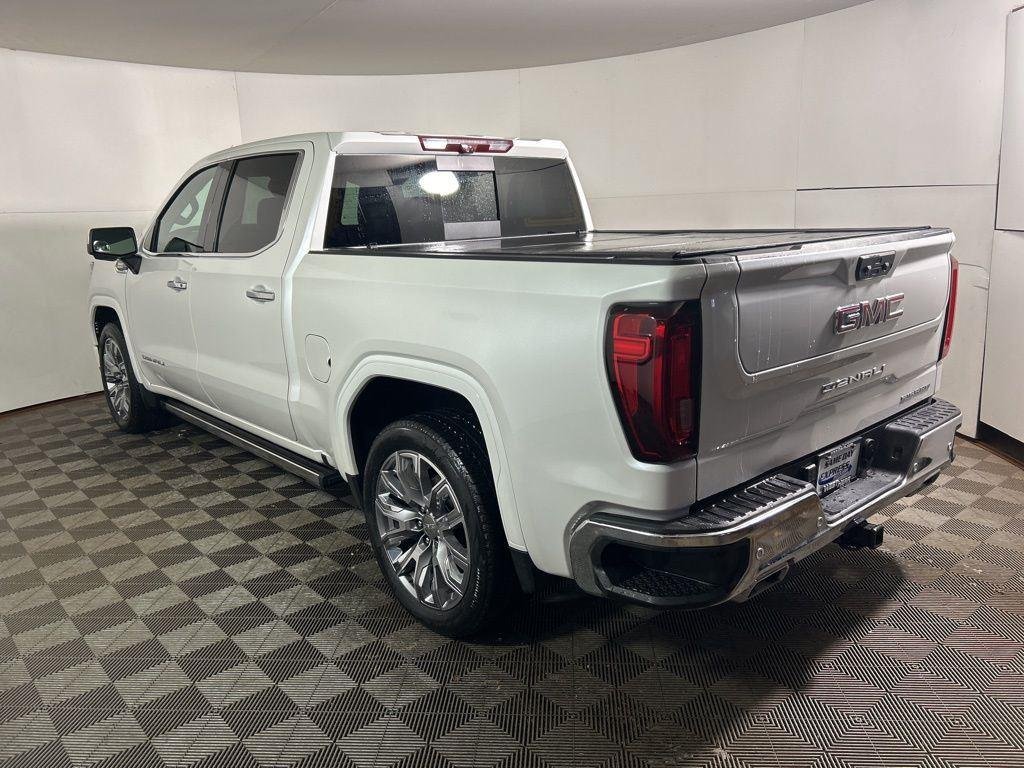 Used 2023 White Frost GMC Denali image 14