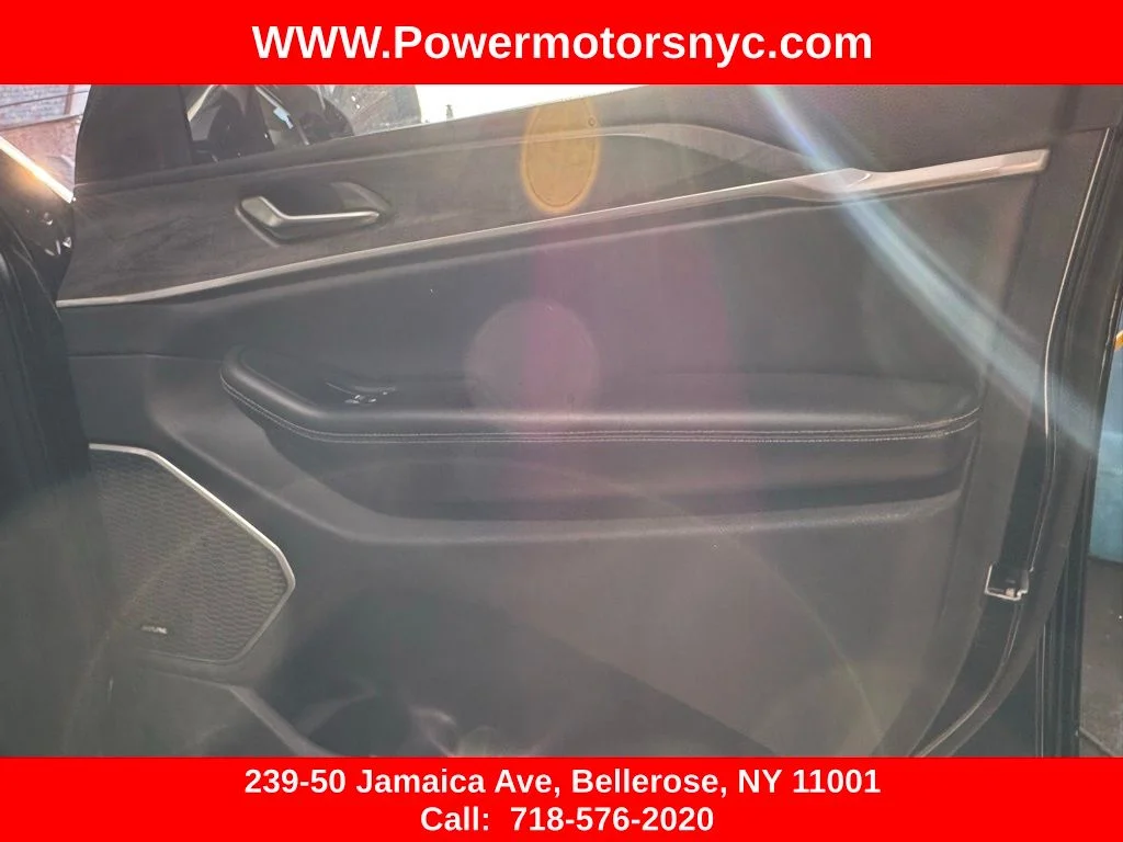 Used 2023 Black Jeep 4xe image 11