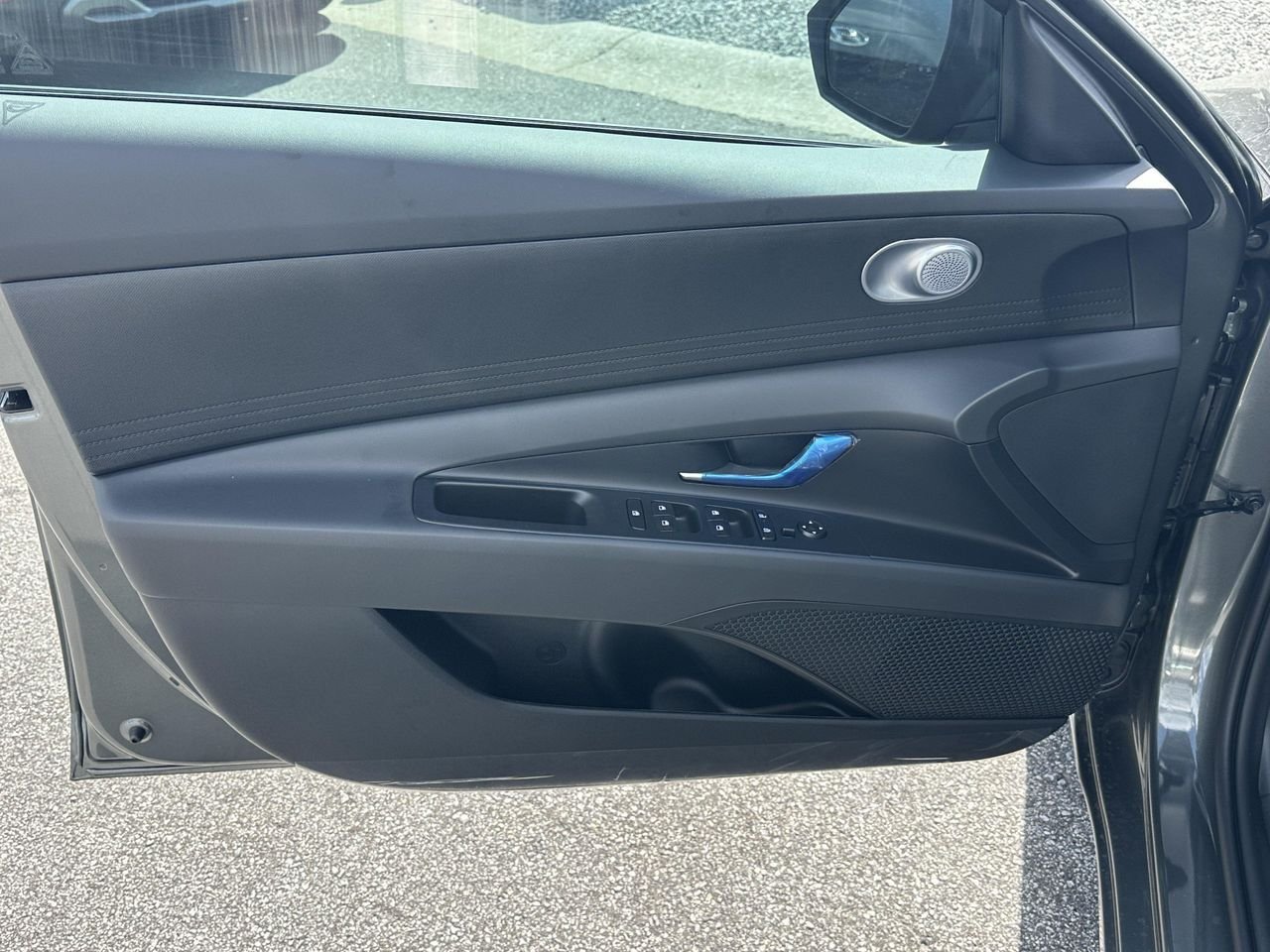 New 2026 Amazon Gray Hyundai SE image 10