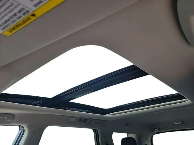 New 2026 White Nissan SV image 19