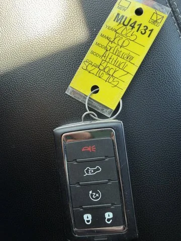 Used 2025 Baltic Gray Metallic Clearcoat Jeep Altitude X image 19