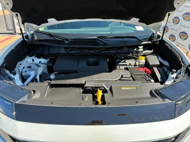 New 2026 Everest White Pearl TriCoat Nissan SL image 16