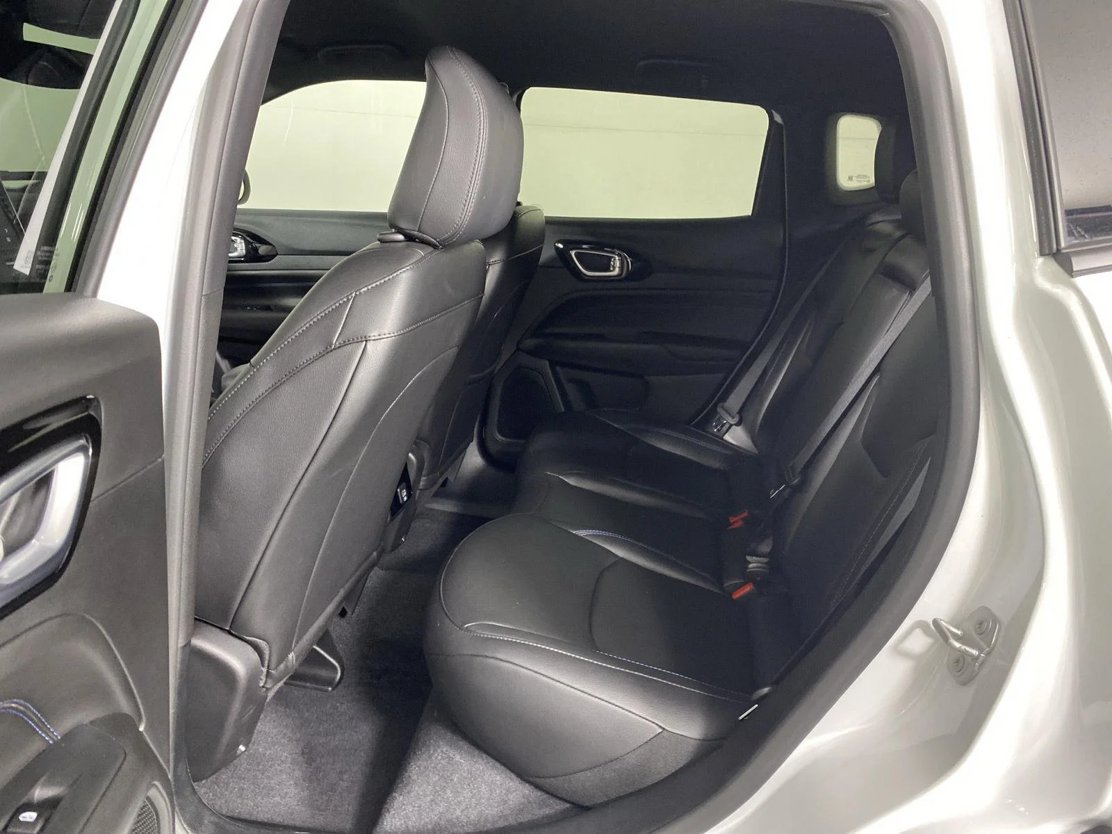 Used 2026 Bright White Clearcoat Jeep Limited image 10