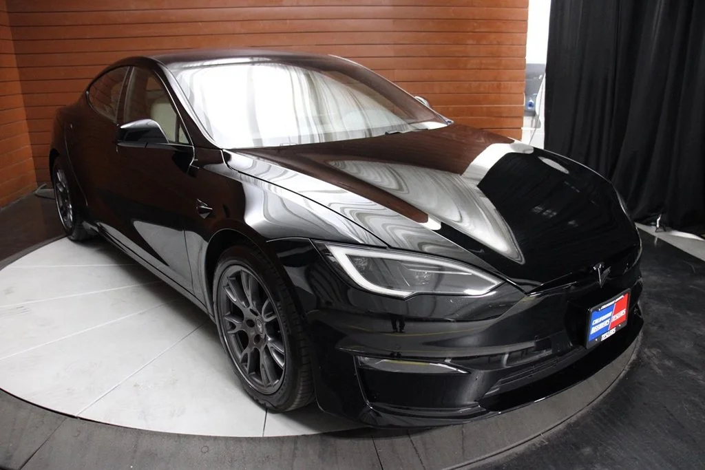 Used 2022 Solid Black Tesla Base image 11