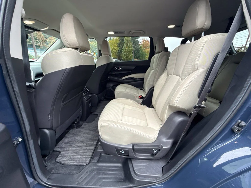 Used 2025  Subaru Premium image 35