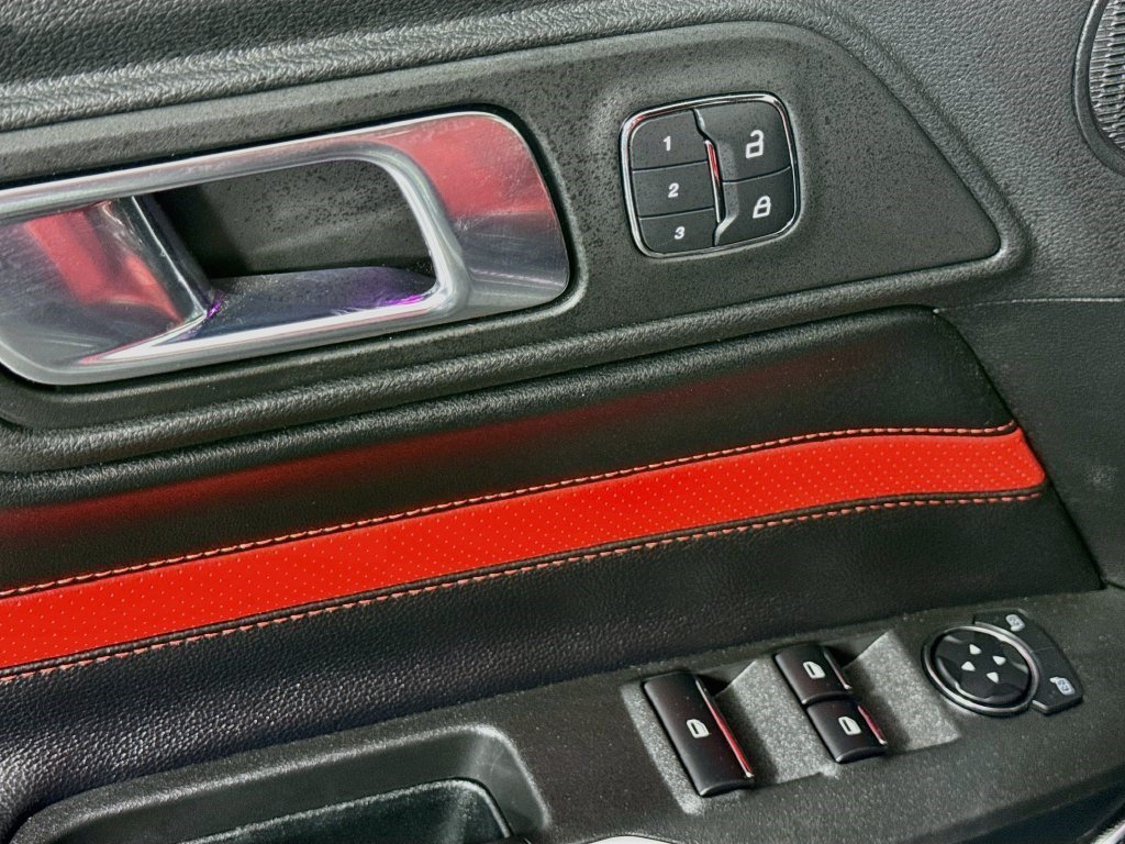 Used 2022 Carbonized Gray Metallic Ford GT Premium image 20
