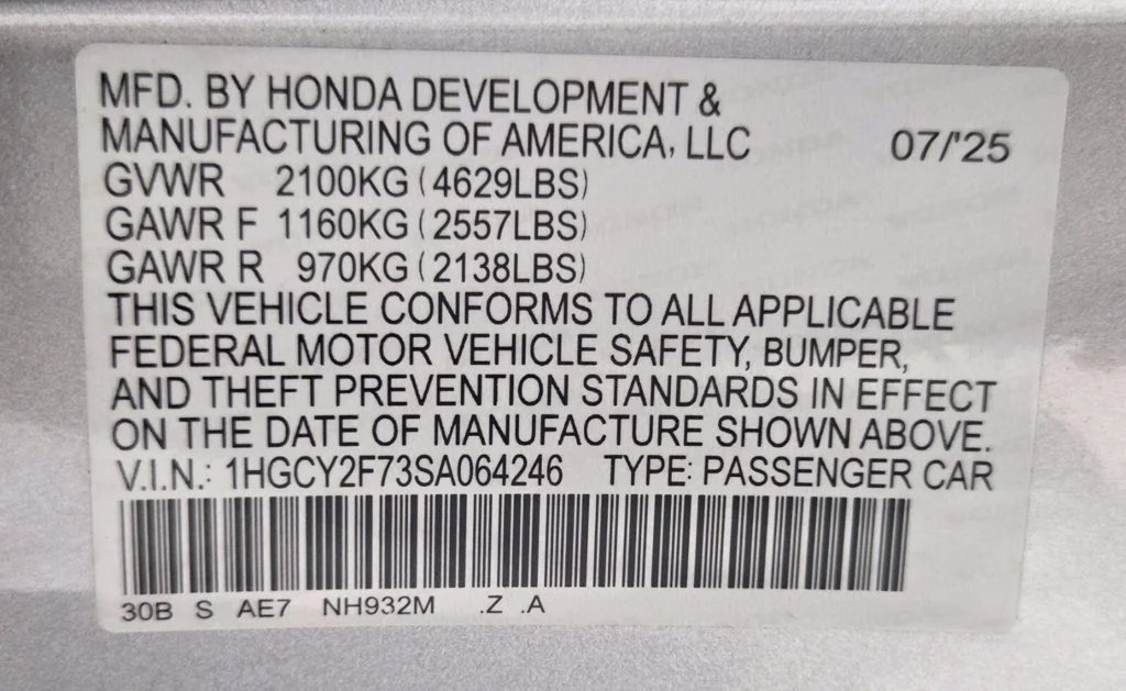 Used 2025 Solar Silver Metallic Honda Sport-L image 33