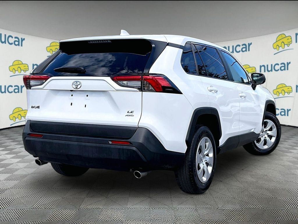 Used 2025 White Toyota LE image 6