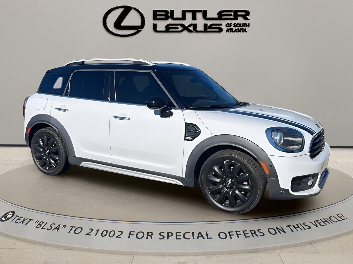 Used 2018 Light White MINI Cooper image 2