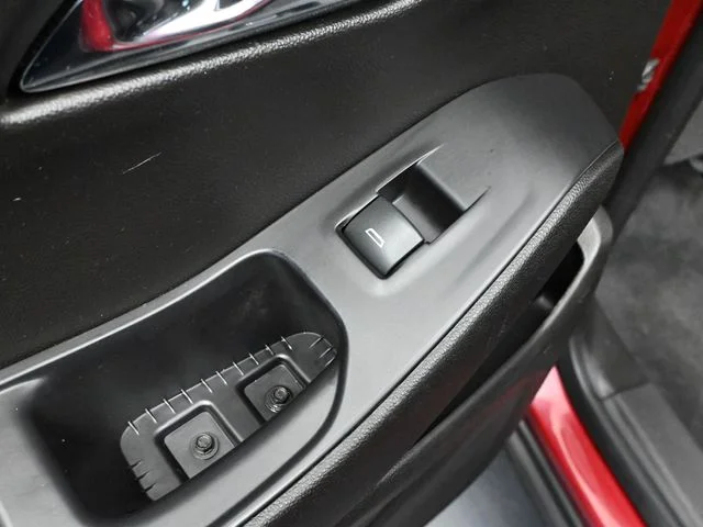 2021 Chevrolet Traverse 1LT - Photo 32