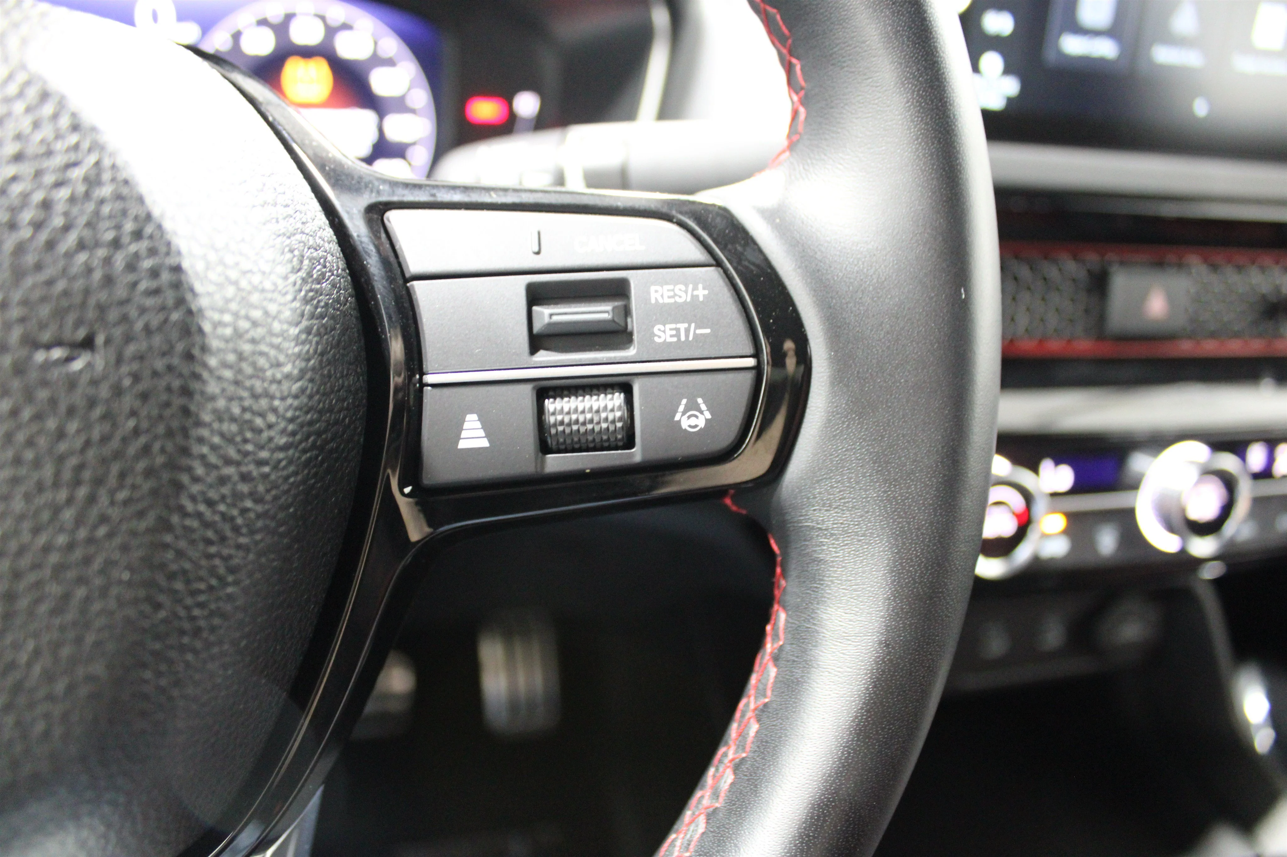 2025 Honda Civic Si - Photo 11