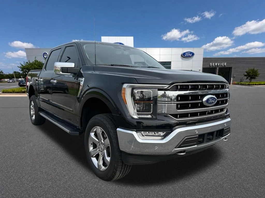 Used 2022 Black Ford Lariat image 7