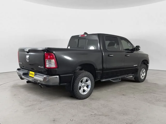 Used 2019 Diamond Black Ram Big Horn/Lone Star image 5