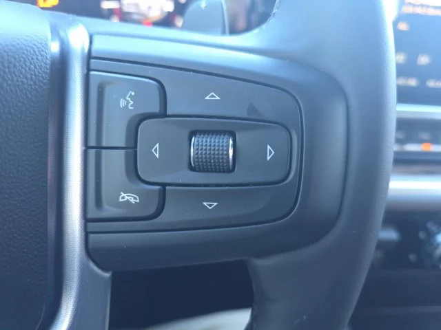 Used 2026 White GMC Elevation image 15